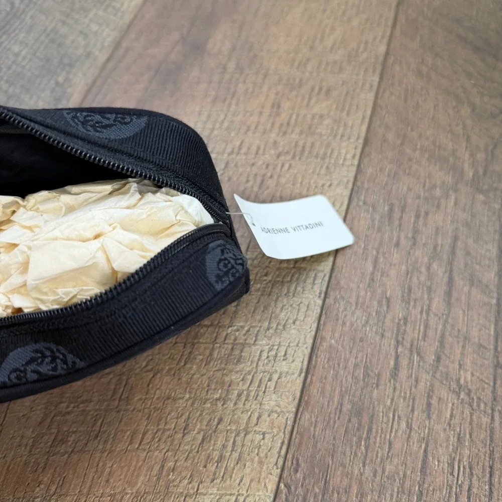 Adrienne‎ Vittadini Cosmetic Bag Set of 2 Womens Black Crest